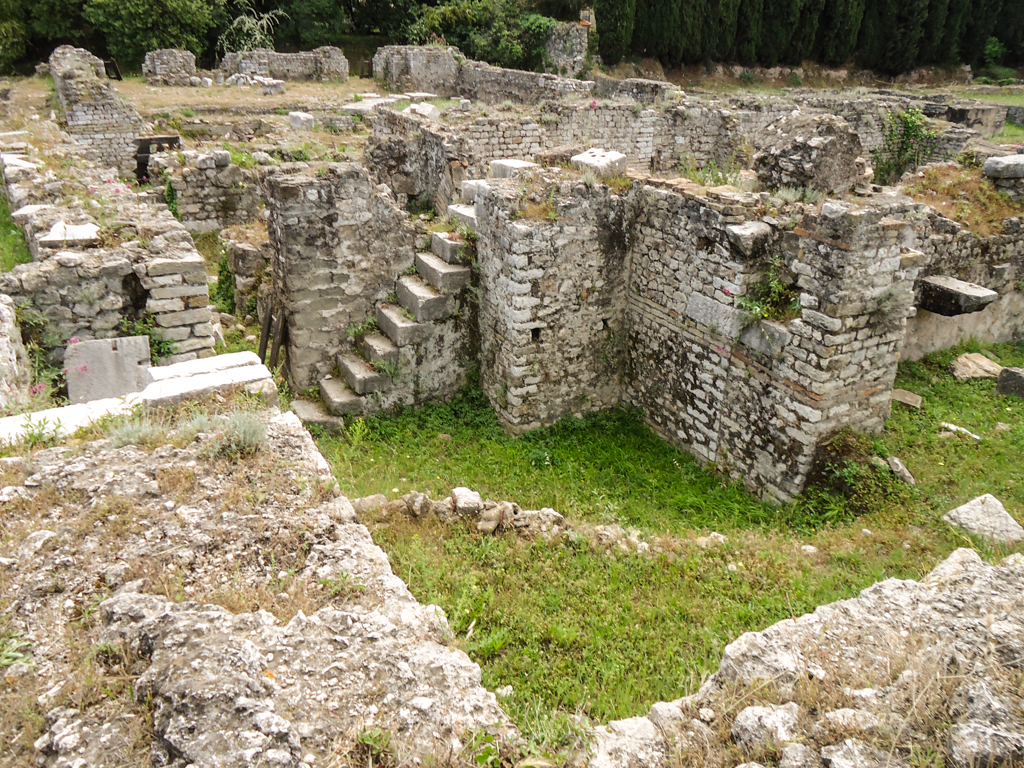 01 2 musee de d archeologie cimiez 1